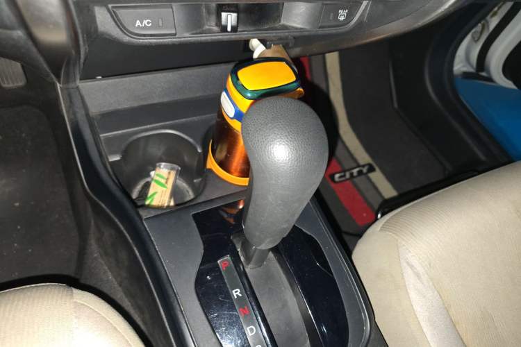 Used Honda City 2015 1.5L CVT Comfort Version Gear Lever