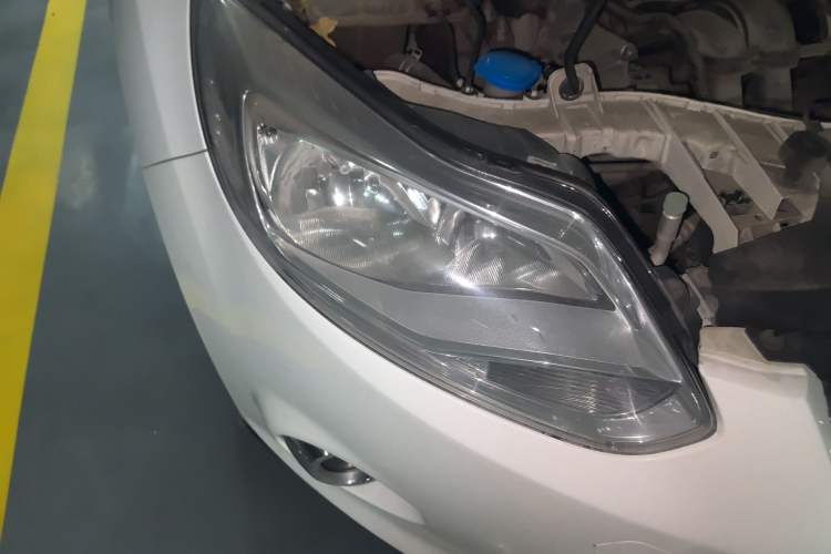 Used Ford Focus 2012 Sedan 1.6L Manual Fashion Edition
