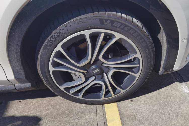 Used IM LS7 2025 New Edition Ultra