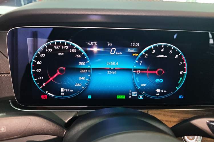 Used Mercedes-Benz E-Class New Energy 2023 E 350 e L Plug-in Hybrid Sports Sedan Instrument Cluster