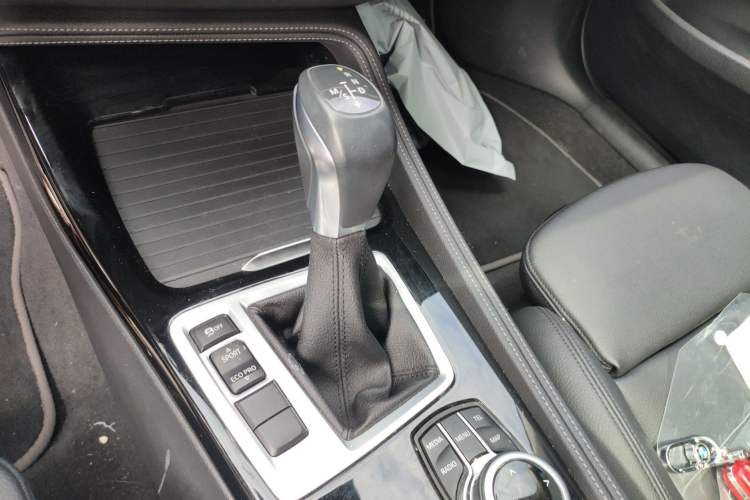 Used BMW 1 Series 2017 120i Design Package Model Gear Lever