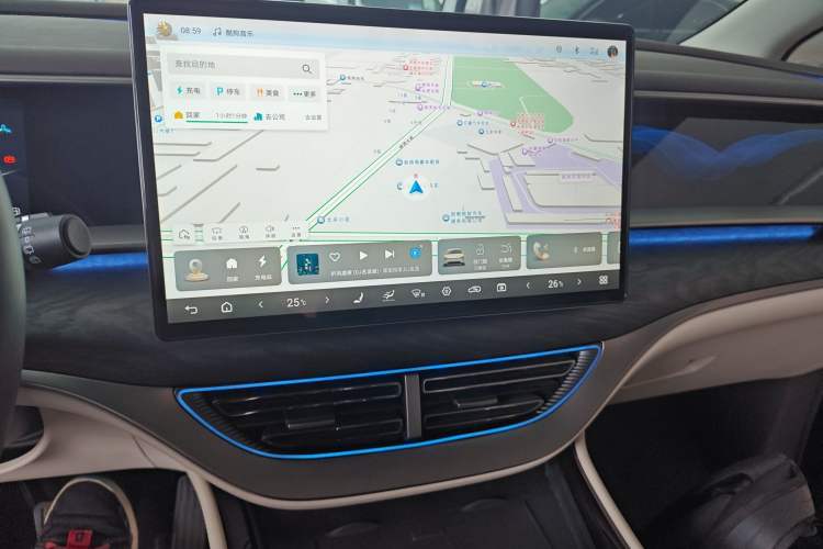 Used Denza D9 2024 DM-i 980 Four-Wheel Drive Prestige Model Audio And AC Panel