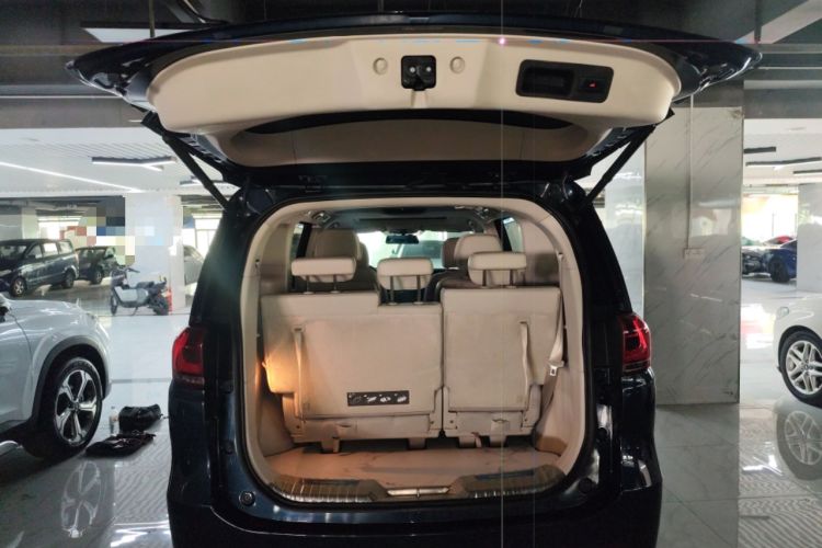 Used GAC Trumpchi M8 2018 320T Luxury Edition Trunk