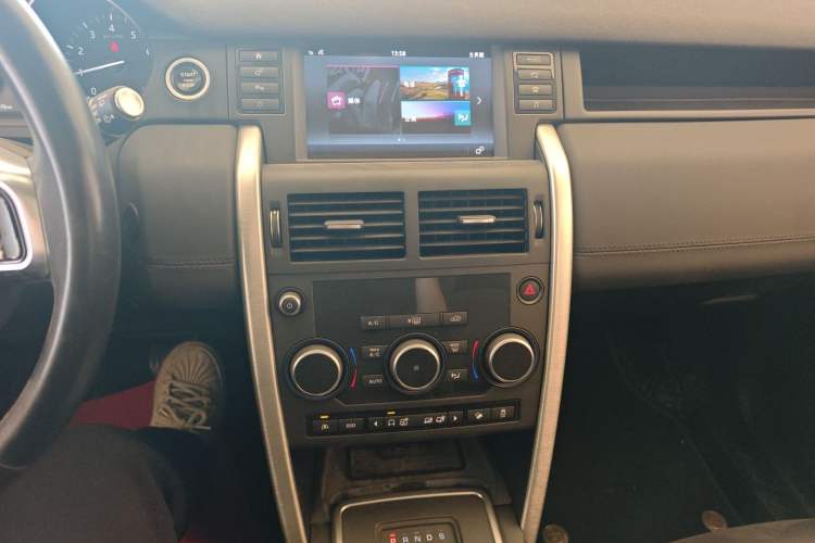 Used Land Rover Discovery Sport 2017 2.0T SE