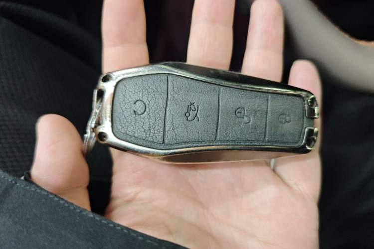 Used BYD Song Pro New Energy 2024 HONOR Edition DM-i 71KM Navigation Model Interior 1