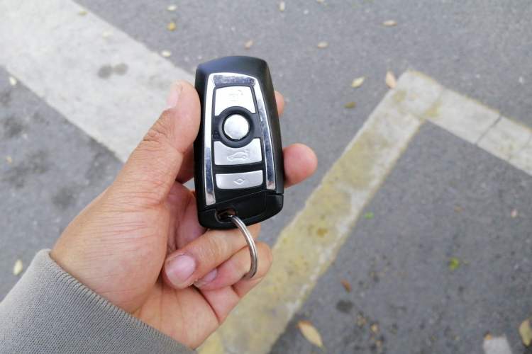 Used BMW 5 Series 2014 525Li Luxury Design Package Vehicle Key