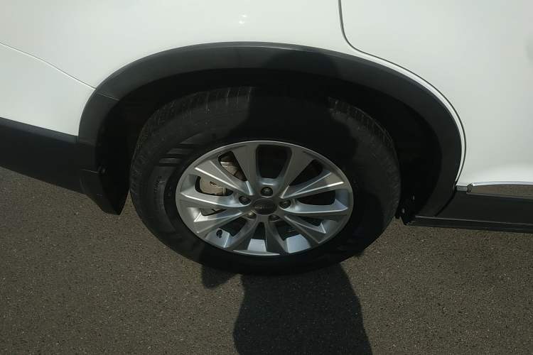 Used Haval H6 2018 Red-Label Sport Edition 1.5T Automatic Two-Wheel Drive Elite Model Right Rear Wheel Hub