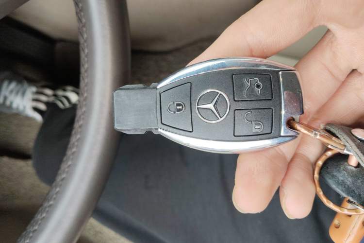 Used Mercedes-Benz C-Class 2013 C 260 CGI Elegant Model Vehicle Key