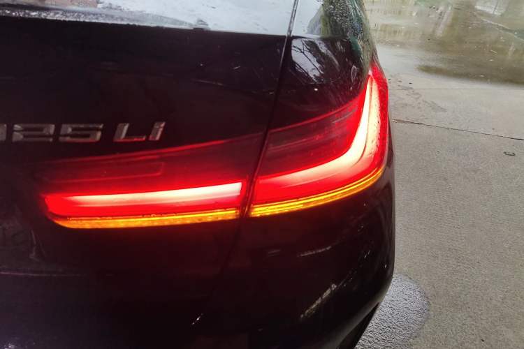 Used BMW 3 Series 2024 325Li M Sport Package
