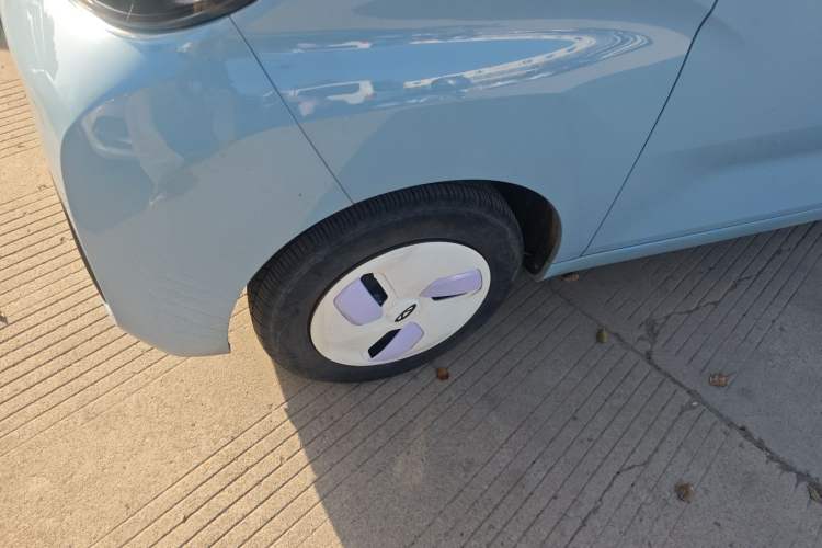 Used Chery QQ Ice Cream 2022 170km Sundae Phosphate Lithium-Ion Left Front Wheel Hub
