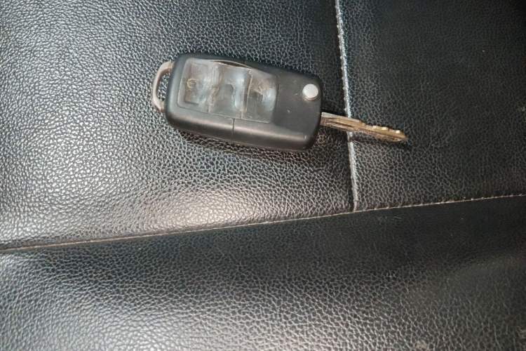 Used Haval H5 Classic 2012 ZhiZun Edition Green Silence 2.0T Automatic Two-Wheel Drive Comfortable Model Vehicle Key