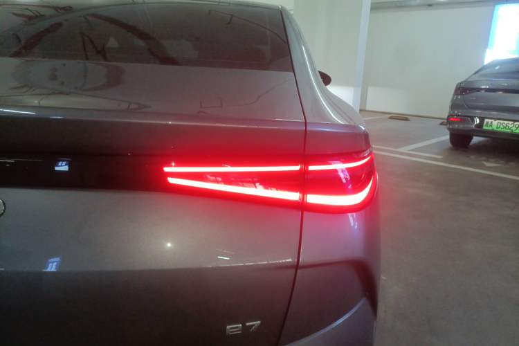 Used BYD e7 2025 Model 520 Smart Travel Edition