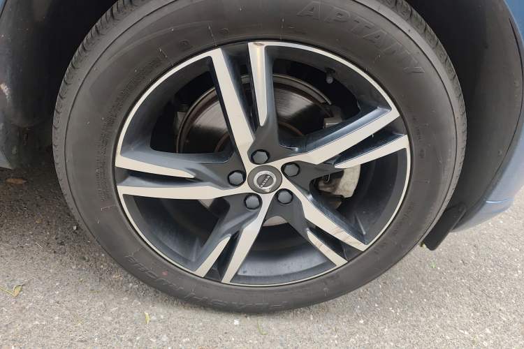 Used Volvo XC60 2021 T5 4x4 Zhiyi Sport Edition
