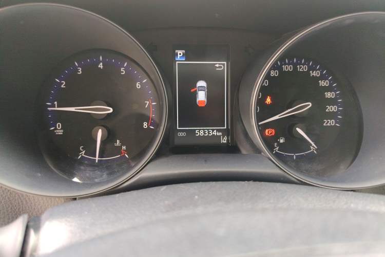 Used Toyota C-HR 2018 2.0L Flagship Sunroof Version China V Standard