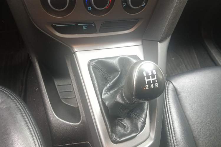 Used Ford Focus 2015 Hatchback 1.6L Manual Comfort Edition