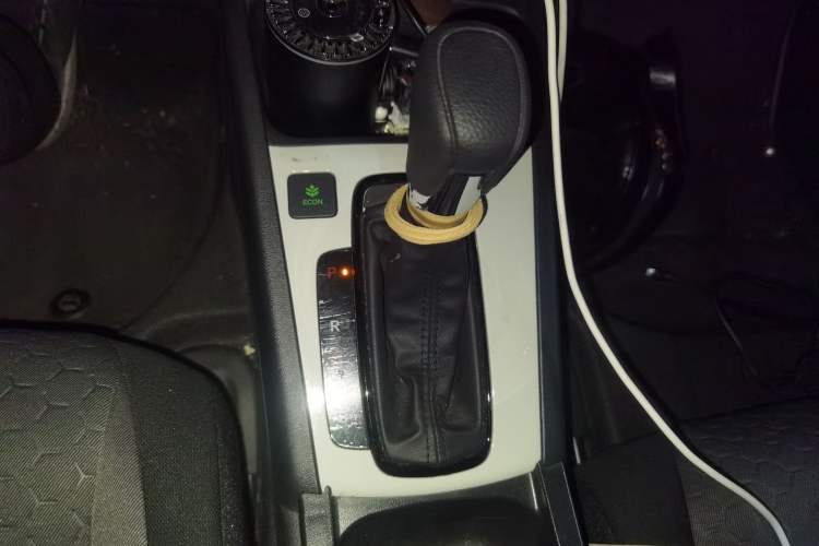 Used Honda Fit 2023 1.5L CVT Trend Edition Gear Lever