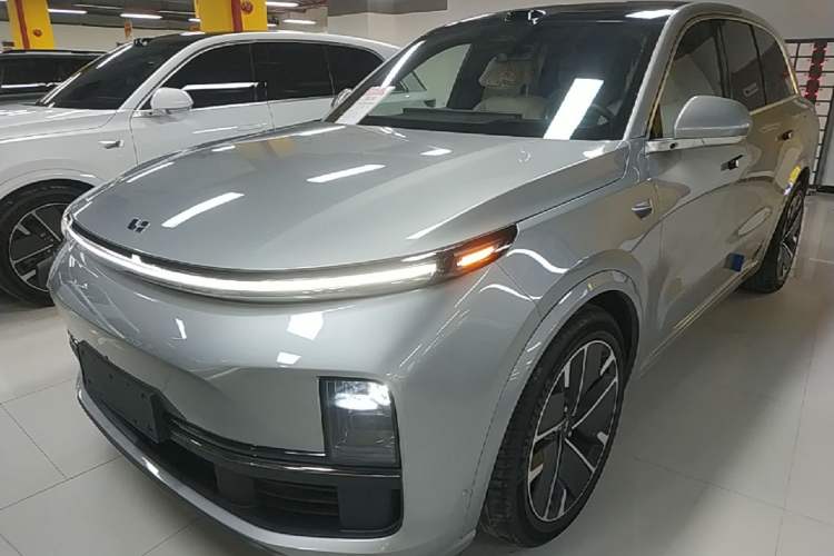 Used Li Auto L8 2025 Max Smart Refresh Edition