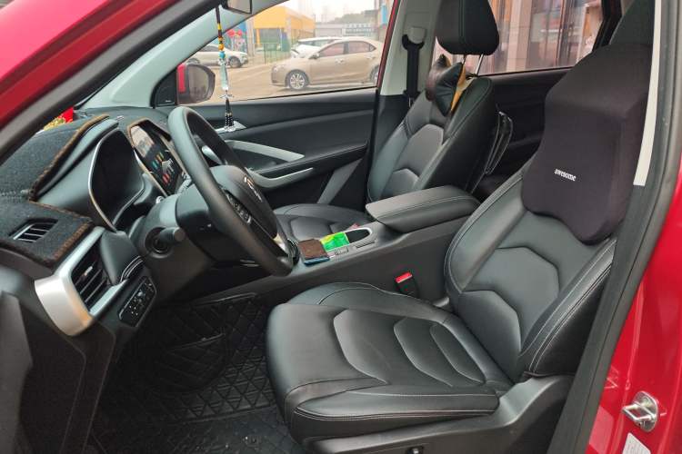 Used Baojun 530 2020 1.5T CVT Prestige Connected Version 7 Seats