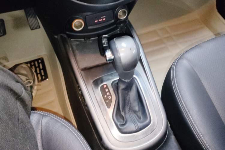 Used Kia Soul 2013 1.6L AT Premium
