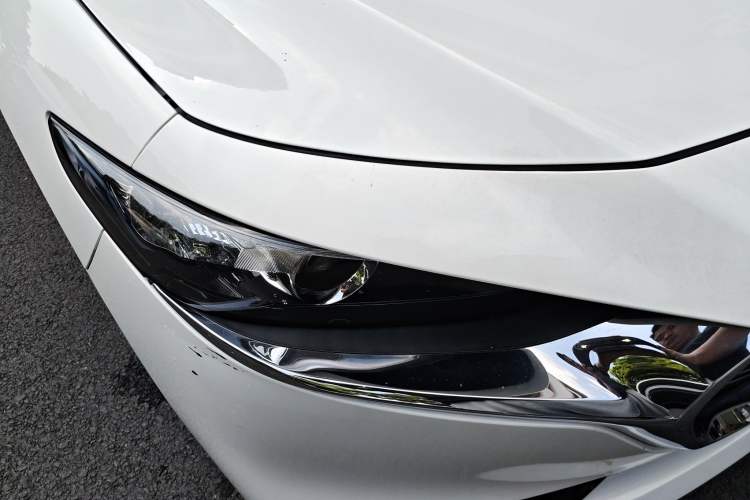 Used Mazda 3 Axela 2020 2.0L Automatic Zhiya Edition Right Front Headlight