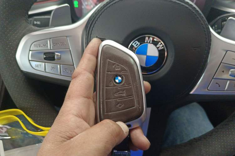 Used BMW 5 Series 2023 530Li Leading Model M Sport Package Interior 1