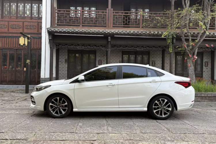 Used Chery Arrizo GX 2019 Pro 1.5T CVT Model Color Version China VI Standard