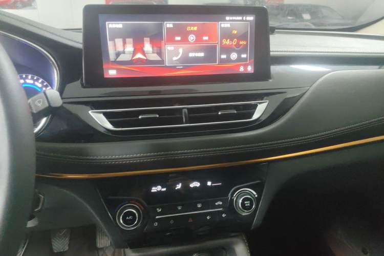 Used CHANGAN Eado DT 2018 1.6L Manual Smart Enjoyment Model
