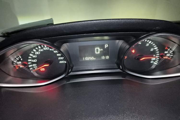 Used Peugeot 308S 2015 1.2T Automatic Jingchi Edition Instrument Cluster
