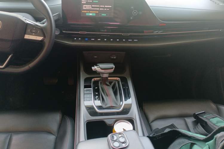 Used CHANGAN CS55PLUS 2022 2nd Generation 1.5T DCT Luxury Version Gear Lever