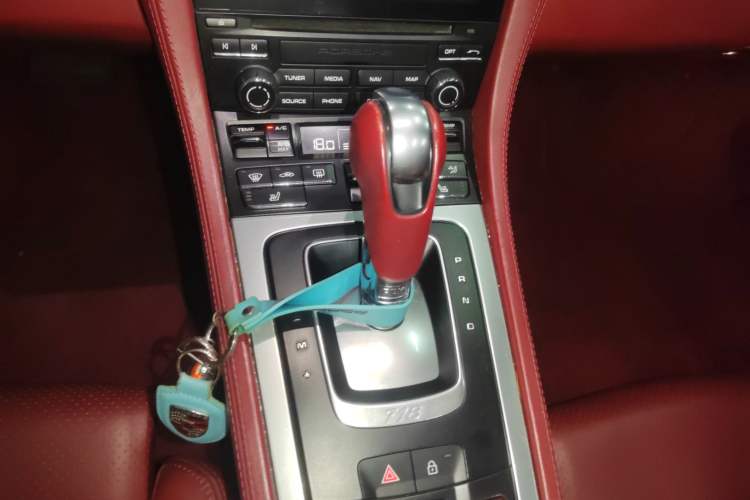Used Porsche 718 2022 Boxster 2.0T Gear Lever