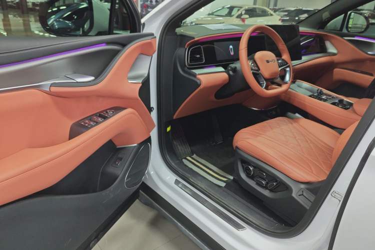 Used BYD Sealion 07 EV 2024 610 Long-Range Version
