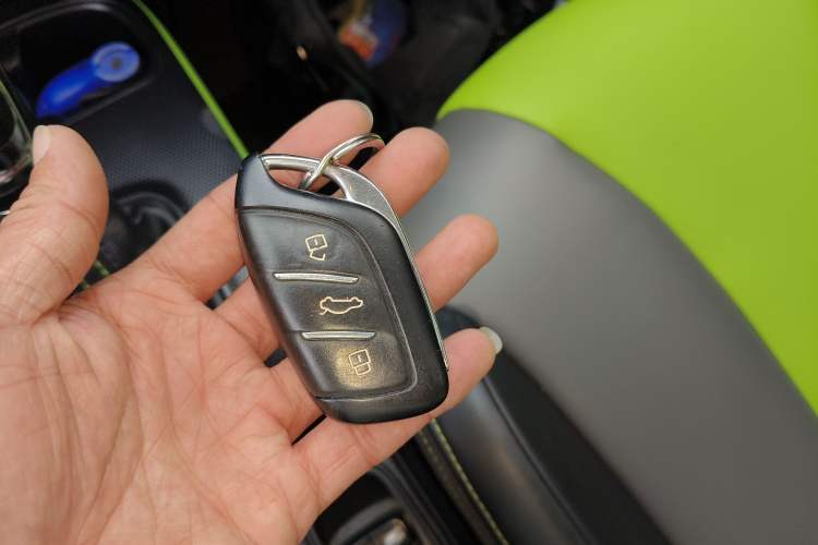 Used Roewe Clever 2021 302km All-Round Version Vehicle Key