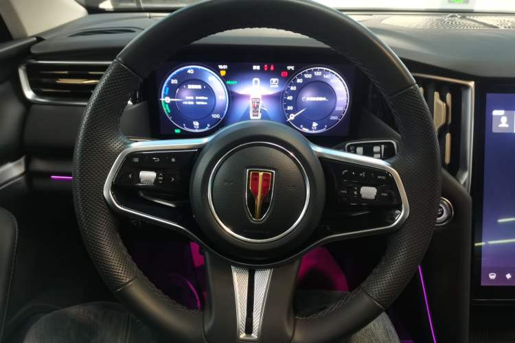 Used Hongqi HS7 PHEV 2024 2.0T PHEV Four-Wheel Drive Flagship Edition 6 Seats