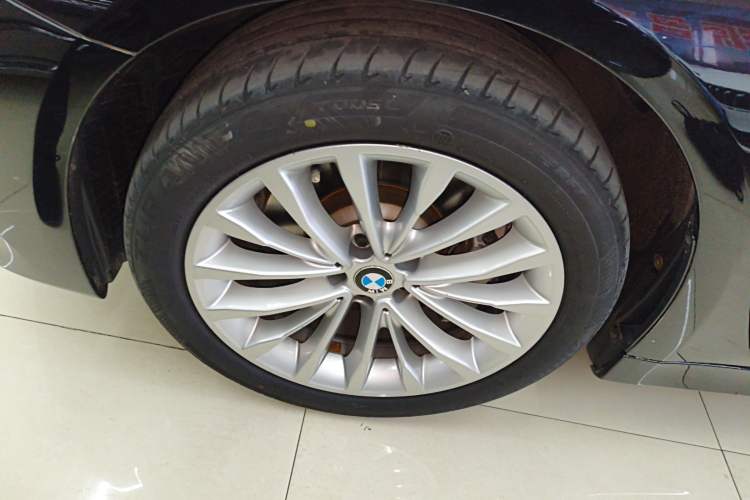 Used BMW 5 Series 2019 530Li Leading Model Luxury Package