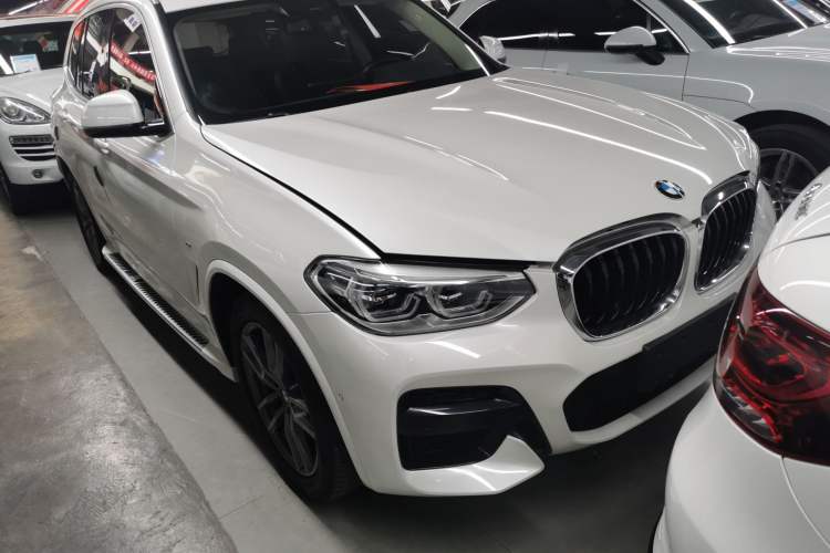 Used BMW X3 2020 xDrive28i M Sport Package Front Right 45 Deg