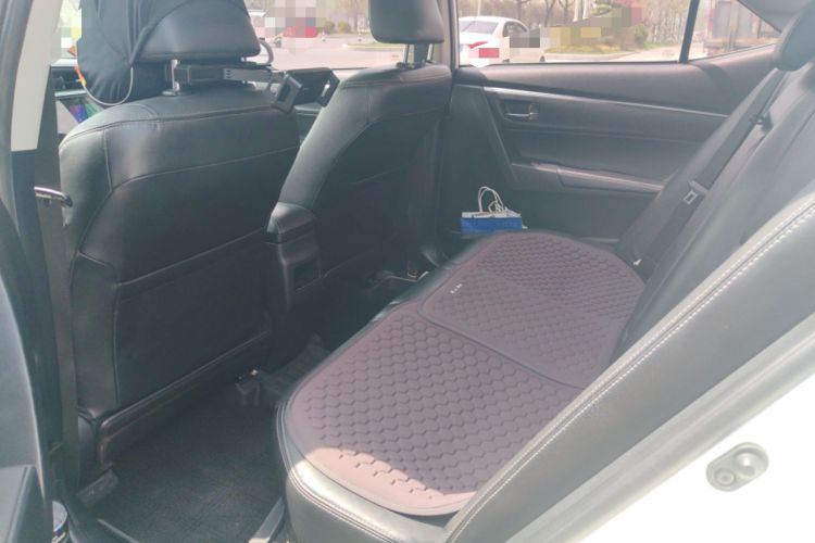 Used Toyota Corolla 2016 Dual-Engine 1.8L E-CVT Elite Edition