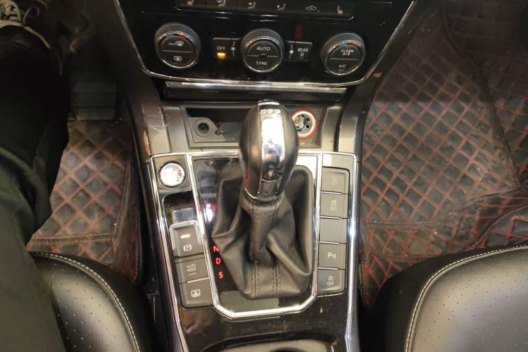 Used Volkswagen Passat 2017 330TSI DSG Prestige Edition