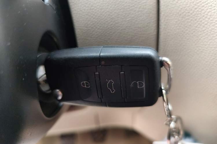 Used Skoda Fabia 2008 1.4L Manual Crystal Edition
