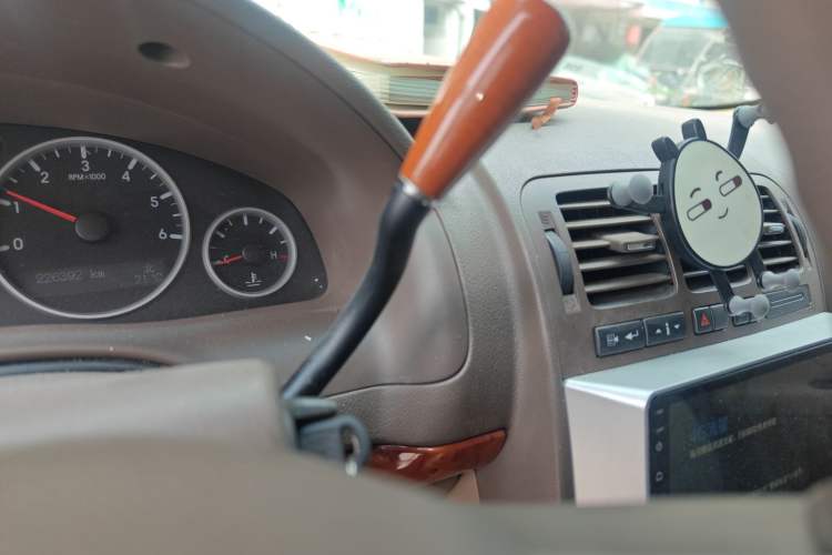 Used Buick GL8 2006 Lu Zun 3.0L CT Comfort Edition