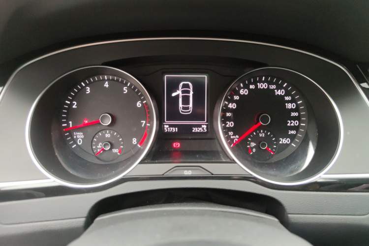 Used Volkswagen Magotan 2019 330TSI DSG Leading Model China VI Standard Instrument Cluster