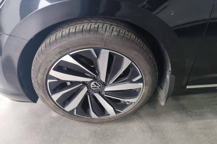 Used Volkswagen Passat 2023 330TSI Elite Edition Exterior 4