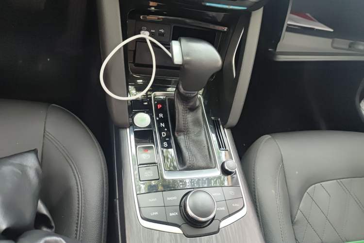 Used BORGWARD BX7 2016 28T Four-Wheel Drive Flagship Version 5 Seats
