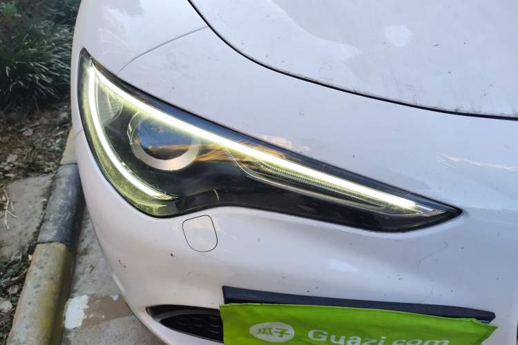 Used Alfa Romeo Stelvio 2017 2.0T 200HP Elite Edition
