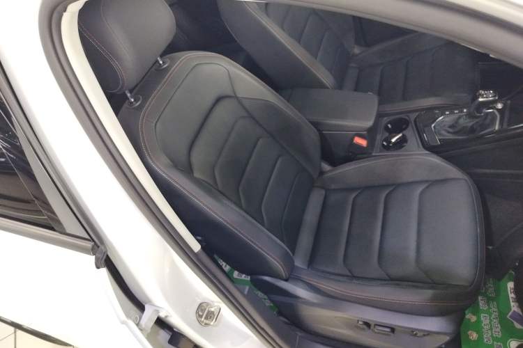 Used Volkswagen Tayron 2020 280TSI Two-Wheel Drive Luxury Connect Edition