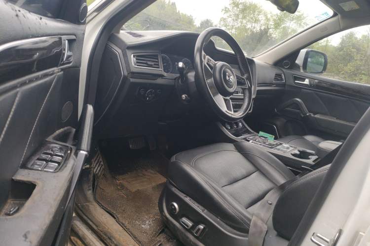 Used Zotye T600 2016 2.0T DCT Luxury Version
