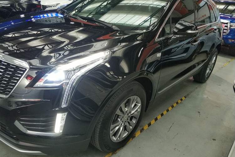 Used Cadillac XT5 2022 2.0T Two-Wheel Drive Luxury Version