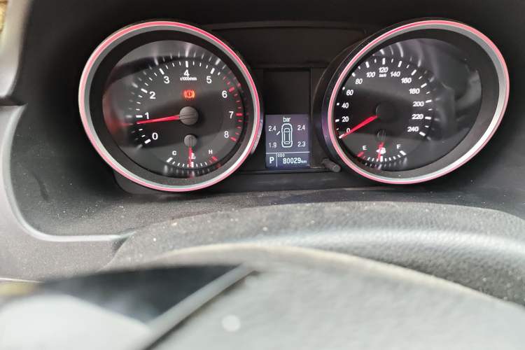 Used Haval H6 2017 Red-Label Sport Edition 1.5T Automatic Two-Wheel Drive Luxury Model Odometer Close Up