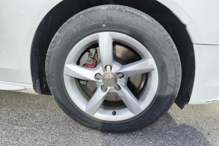 Used Audi A4L 2013 35 TFSI Automatic Standard Model
