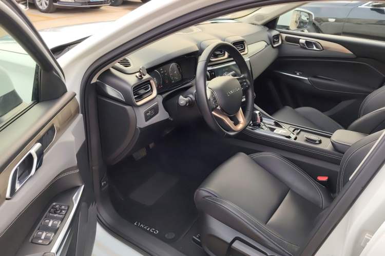 Used Lynk & Co 03 2018 1.5TD DCT Version China V Standard Driver Seat