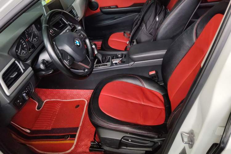 Used BMW 1 Series 2017 118i Fashion Model Left Front Seat